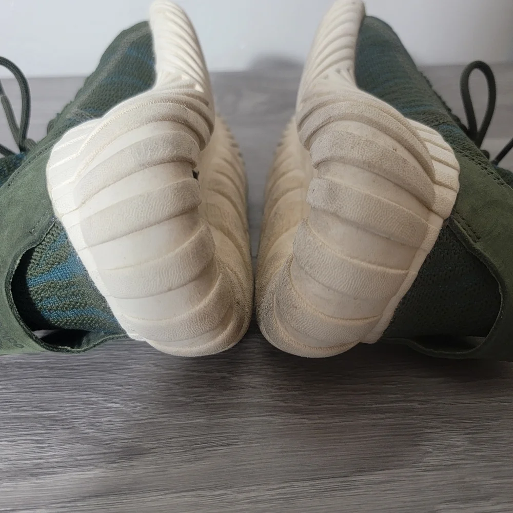 Adidas Olive Green Tubular Sneakers Shoes Size 5.5 Running Mesh Workout‎ Chunky